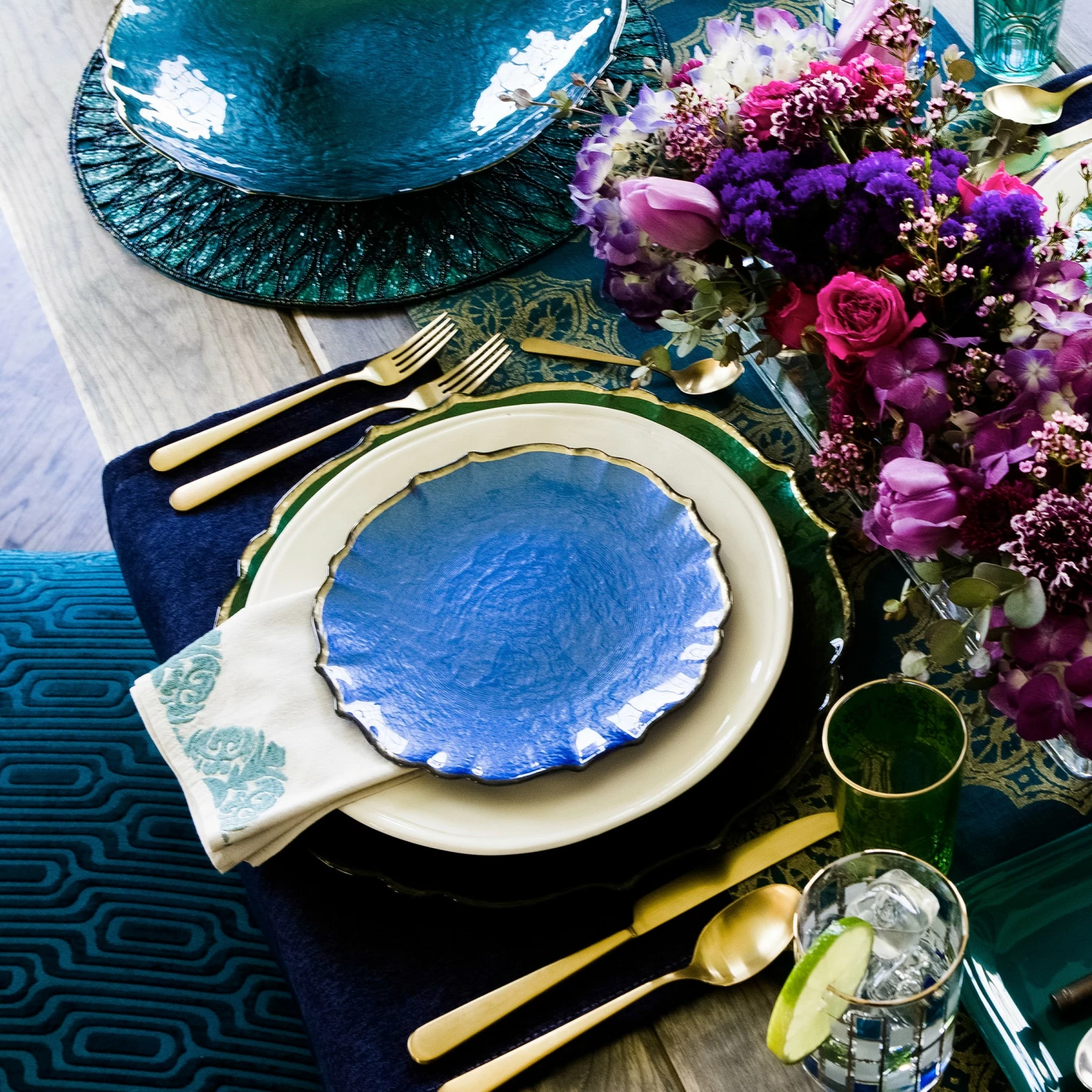 Promo ๐ Viva by VIETRI Baroque Glass Salad Plate ๐ฅ 4 Promo ๐ Viva by VIETRI Baroque Glass Salad Plate ๐ฅ - Image 4